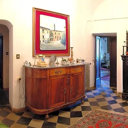 Il Castello Frühstückspension 3*