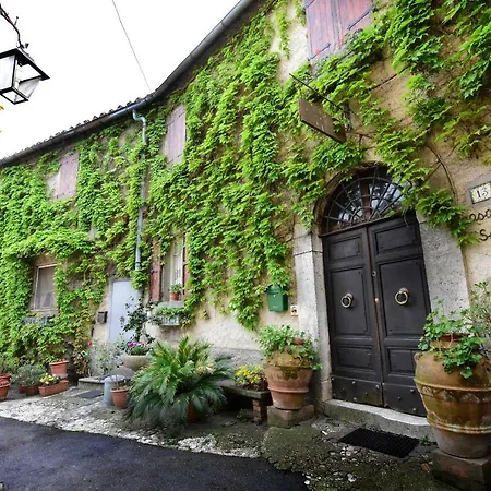 Il Castello Oda ve Kahvaltı San Vito (Terni)